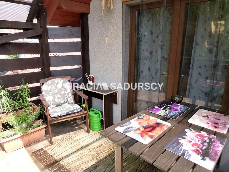 Tajemniczy ogród, siedlisko, zabytkowy dom z bali miniaturka 50
