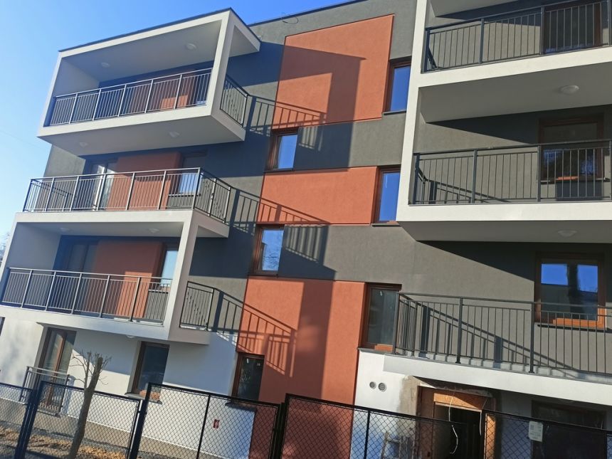 Bezczynszowe 1 piętro 47,60 m2 z balkonem miniaturka 3