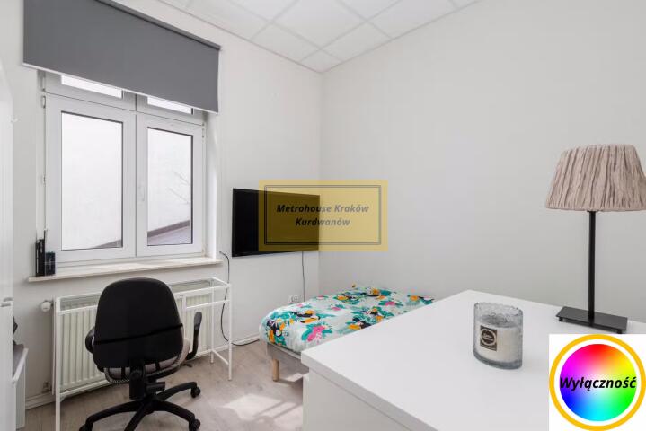 dwupoziomowe mieszkanie w centrum miasta - zdjęcie 1