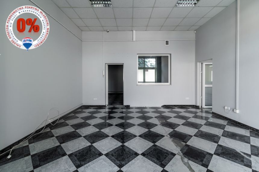 Budynek usługowo-biurowo-mieszkalny przy DK7 miniaturka 5