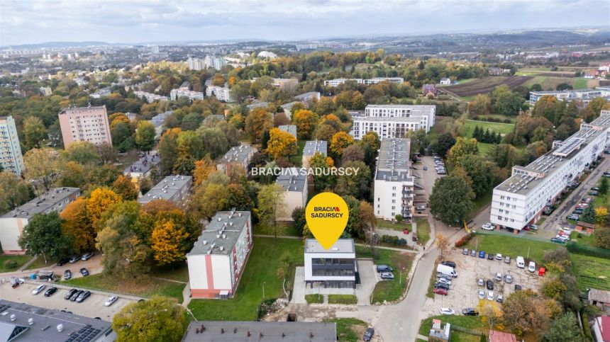 Obiekt usługowo - handlowy / Wzgórza Krzesławickie miniaturka 6