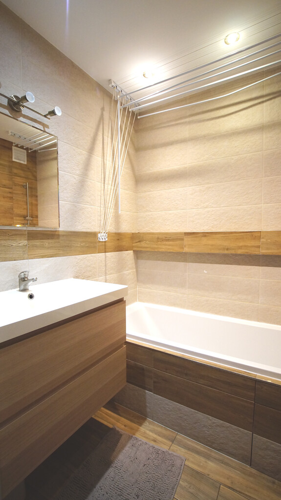 Sprzedaż mieszk-3 pok. 60m2. po remoncie, nowy ZWM miniaturka 14