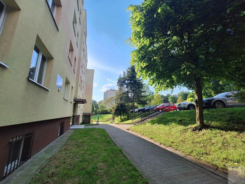 Mieszkanie os. Rycerskie, 2 pokojowe z widokiem miniaturka 3