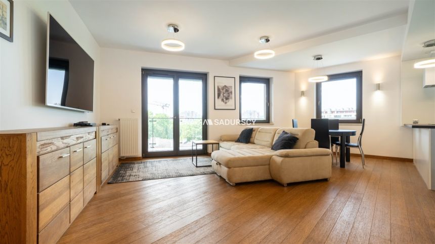 ul. Przedwiośnie | Przestronny salon | Duży balkon miniaturka 7
