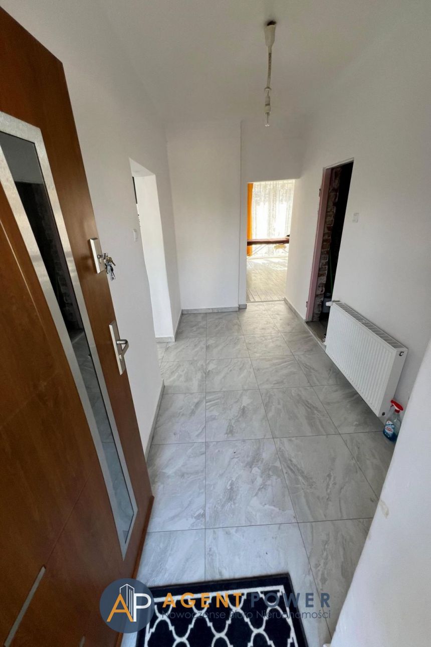 Funkcjonalny DOM 128m2 + Pom Gosp / Działka 649m2 miniaturka 6