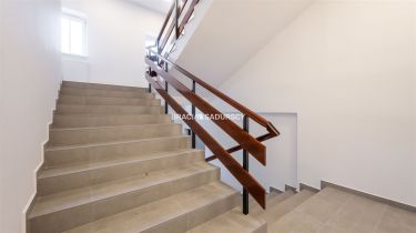 204m2 w biurowcu,ok. Mogilskiej,super cena 45zł/m2