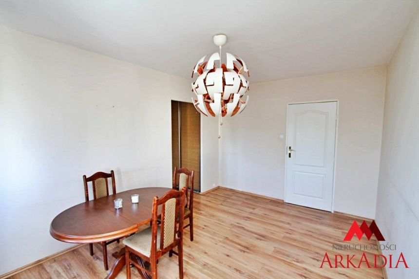 Mieszkanie 4 pokoje , Zazamcze ,62 m2 miniaturka 3