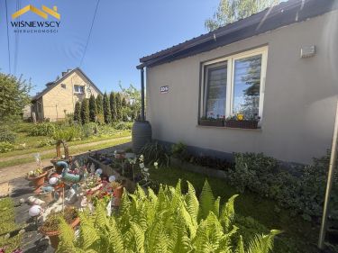 Dom w zabudowie szeregowej-skrajny.