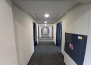 Włochy: biuro 153,23 m2 miniaturka 2