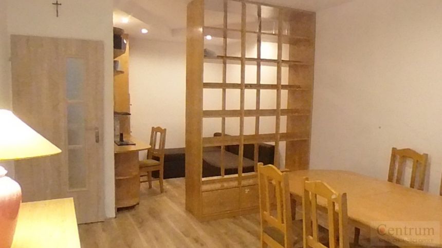 Niezależne pokoje, odrębna kuchnia, balkon,parking miniaturka 2