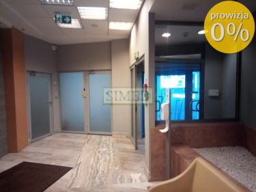 3 pokoje, biurowiec ,parking ,dostęp24h,własne wc