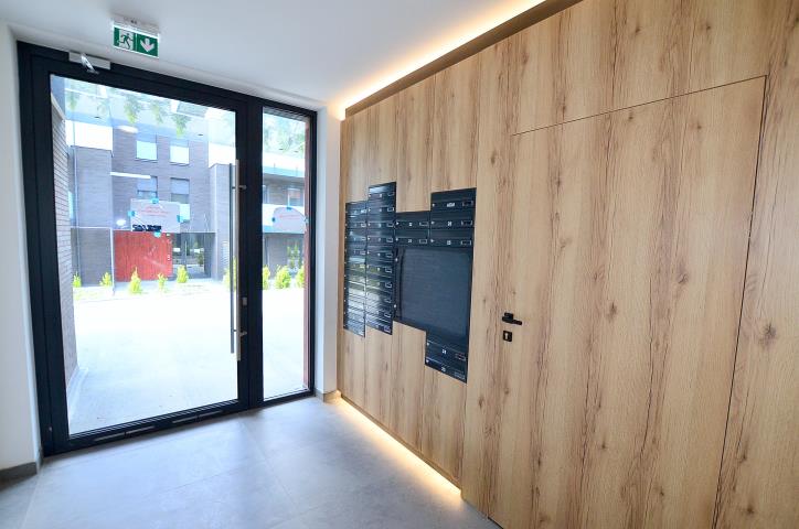 Nowy apartament z tarasem iogródkiem miniaturka 6