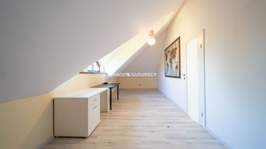 Rezydencja 420m2, 28 arów, 8 pokoji miniaturka 34