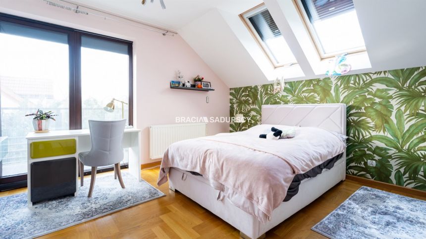 Centrum, Pychowice, zielona okolica, dom 7 pokoi miniaturka 27