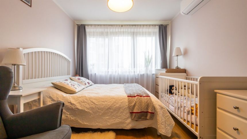 Komfortowe mieszkanie przy Parku Lotników miniaturka 14