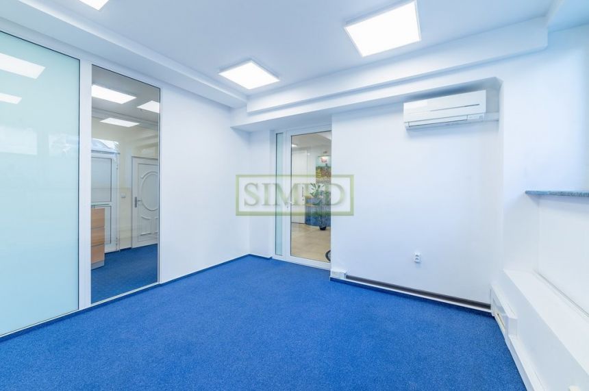Biurowiec,parking, dostęp24,ochrona,światłowód miniaturka 6