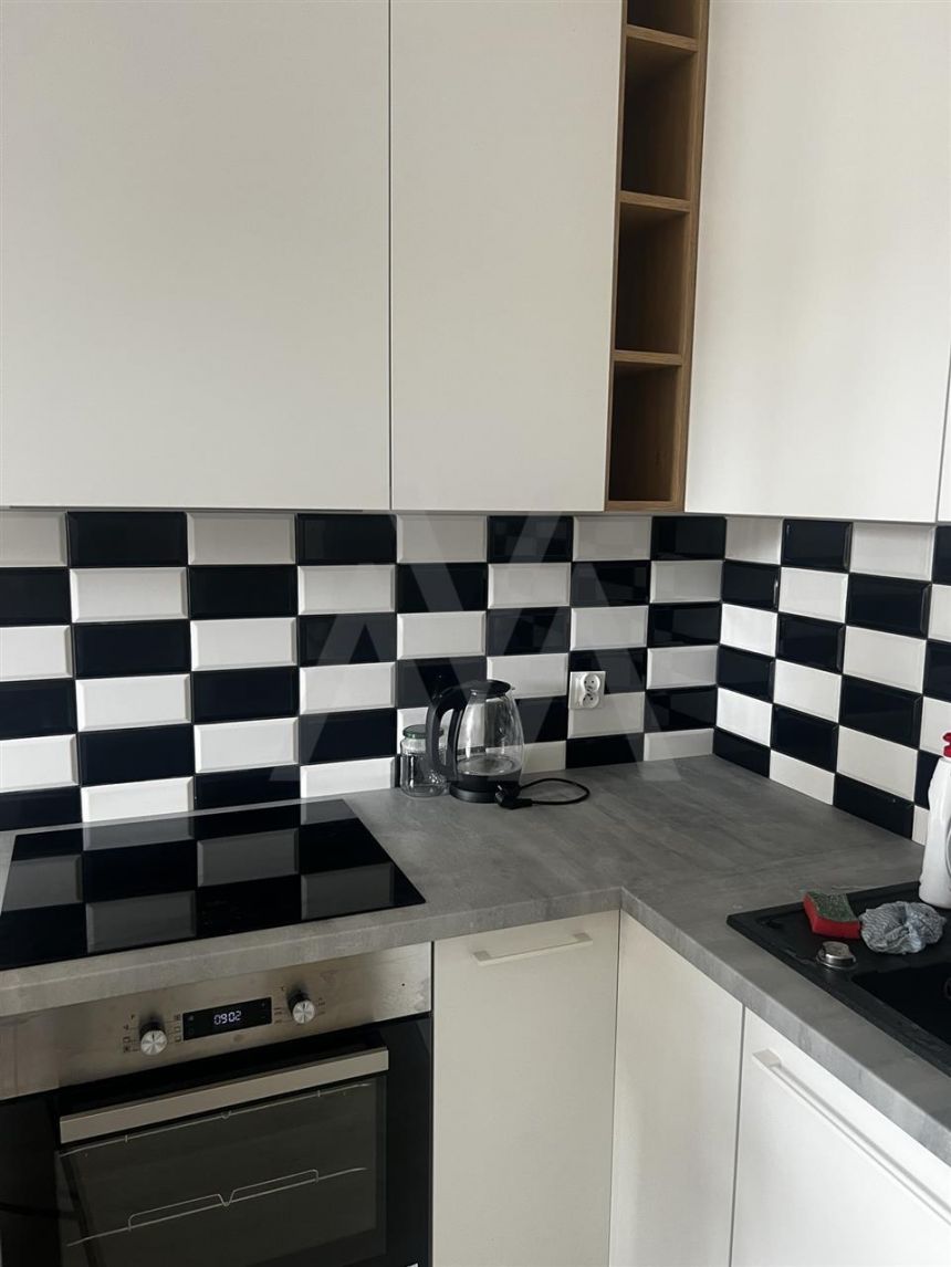 Apartament - wyposażony i umeblowany miniaturka 15