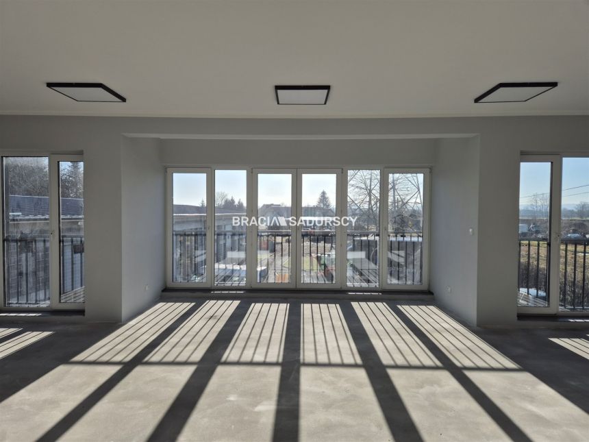 Wolnostojący obiekt biurowy- 300m2!!! miniaturka 14