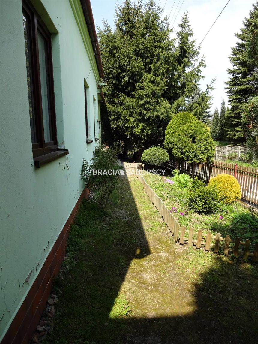 Dom jednorodzinny o pow. 72 m2 w Skalbmierzu. miniaturka 2