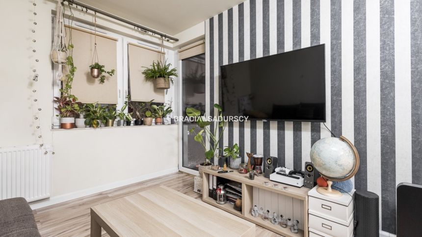 Komfortowe mieszkanie / 2-pok / 44 m2 / Park Wodny - zdjęcie 1