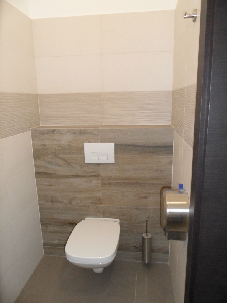 Wynajem - Lokal użytkowy handl. usł. biurowy 41m2. miniaturka 7