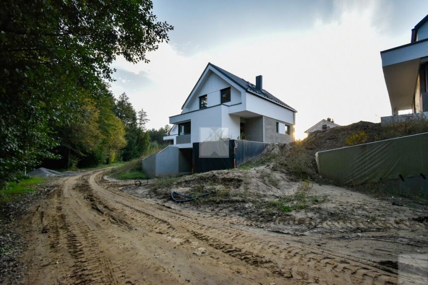 Domy w Strażowie | 2025 | na skraju lasu miniaturka 5