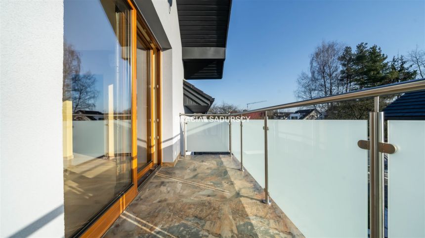 Wysoki Standard, 220 m2, 4,5 arowa dzaiłka, NOWY miniaturka 25