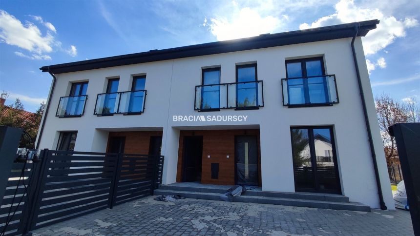 Borek Szlachecki, 585 000 zł, 54.97 m2, aneks kuchenny połączony z salonem miniaturka 2