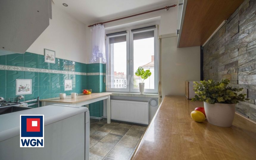 Pyskowice, 230 000 zł, 38.3 m2, oddzielna kuchnia miniaturka 8