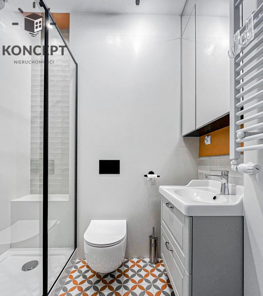 2 pok. | Balkon | Dworzec | po remoncie miniaturka 12