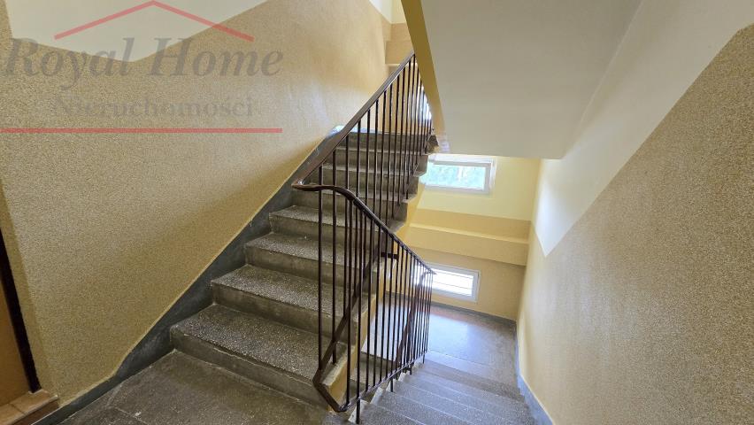 Przestronne, b. ładne 4 pok z balkonem w Oławie. miniaturka 13