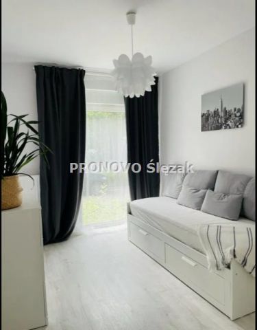 Wynajmę 2 pokojowe mieszkanie z balkonem Wrocław