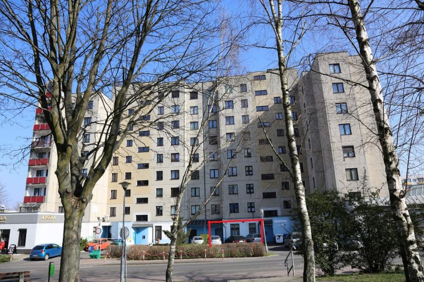 Zielona Góra, ul. Kraljevska 7 lok.G atrakcyjny lokal sprzedaż z najmem zwrotnym miniaturka 3