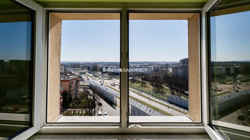 Dębn/Ruczaj 3 pok ok.66m2 widok na Panoramę Krakow miniaturka 22