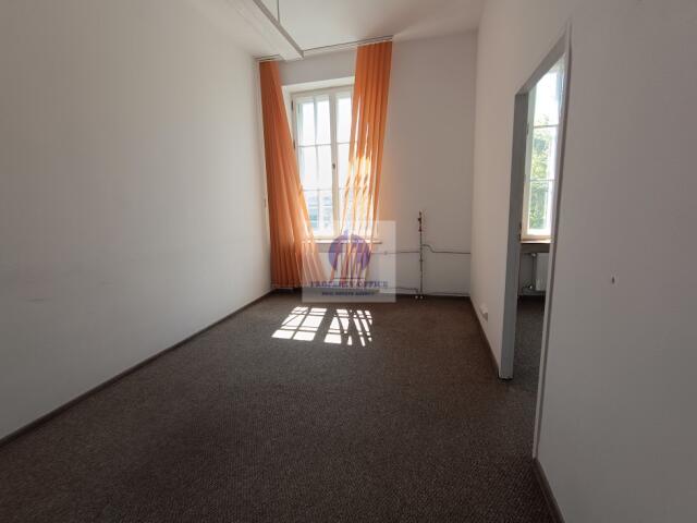 Praga Północ: biuro 32,41 m2 miniaturka 5