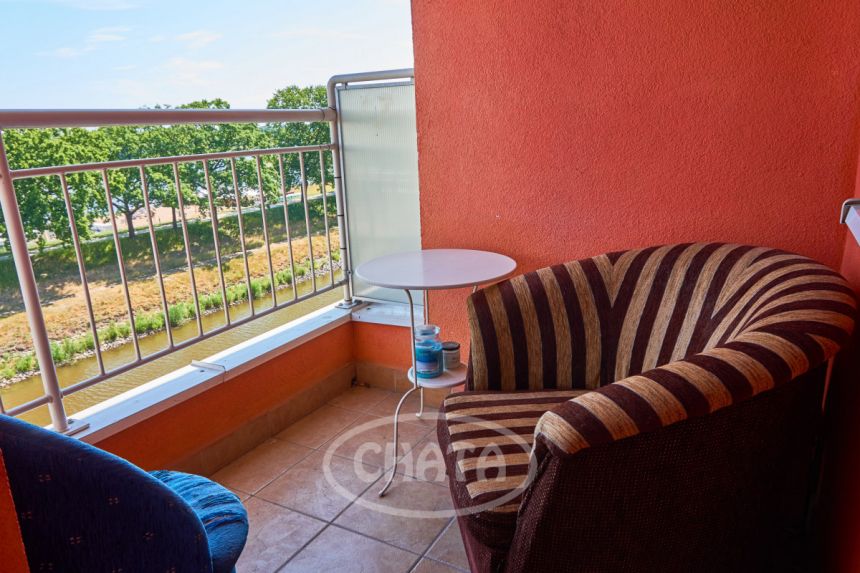 Wrocław Ołbin, 2 300 zł, 37.6 m2, kawalerka miniaturka 3