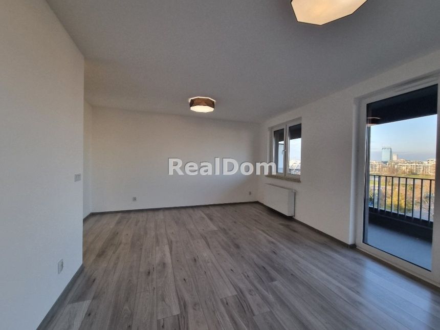 Apartament z balkonem i 2x tarasami na Zabłociu miniaturka 7