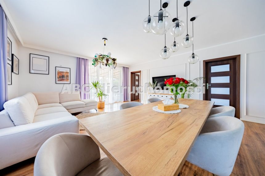 Zawada, 1 165 000 zł, 135.65 m2, aneks kuchenny połączony z salonem miniaturka 2