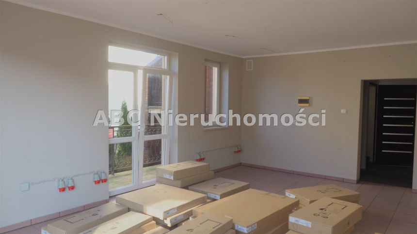 Piła, 880 000 zł, 280.11 m2, do odświeżenia miniaturka 12