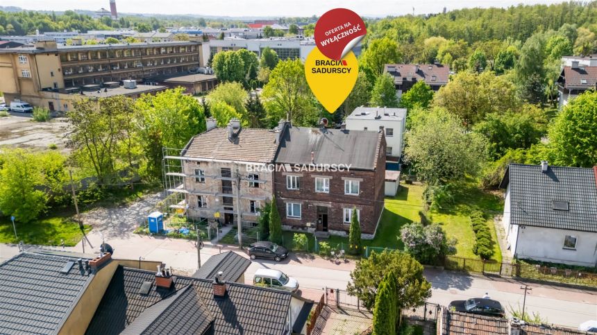 Dom z potencjałem lub inwestycja na wynajem - zdjęcie 1