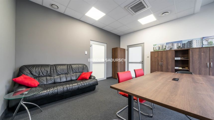Lokal parterowy o powierzchni 65,51 m², Zakrzówek miniaturka 17