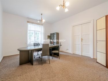 lokal biurowy - pl. sikorskiego 77m2