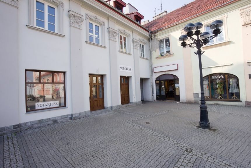 Rynek, lokal w kamienicy na pierwszym piętrze miniaturka 7