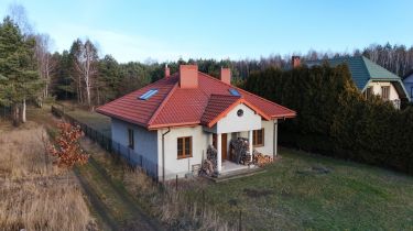 Walaszczyki | Dom w spokojnej okolicy