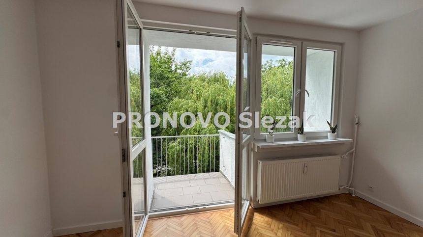 Luksusowe 2 pokoje z balkonem i zielenią ul.Zdrowa miniaturka 3