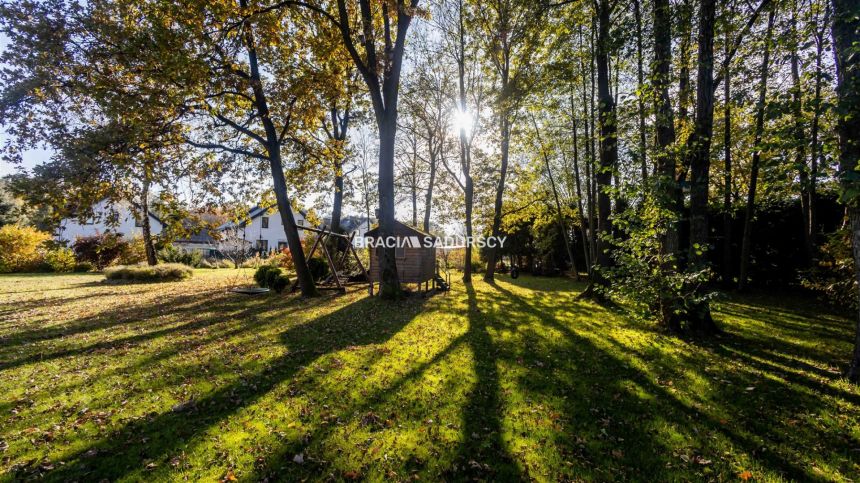 Komfortowy dom z dużą działką, 13 km od Krakowa miniaturka 36