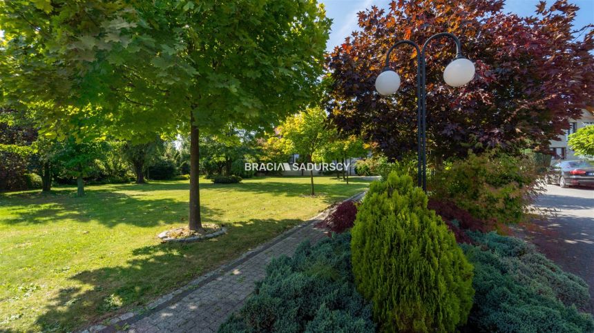 Rezydencja 420m2, 28 arów, 8 pokoji miniaturka 7