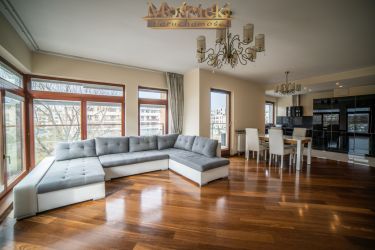Do wynajęcia! Przestronne 4 pokoje na Wilanowie