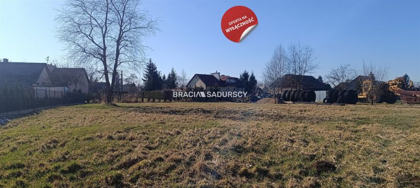 DZIAŁKA BUDOWLANA SKAWINA 10AR - zdjęcie 1