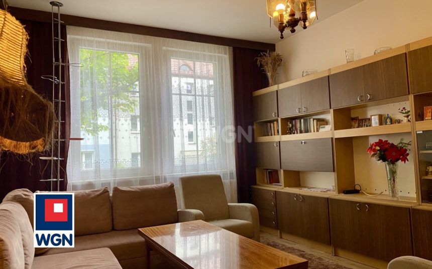 Bytom, 189 000 zł, 51.52 m2, oddzielna kuchnia miniaturka 4